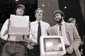  1980 оны эхэн гэхэд «Эппл-2» 130 мянга гаруй ширхэг борлогджээ.