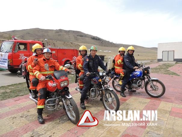 Хан-Уул дүүрэг гамшгаас урьдчилан сэргийлэх ажилд хөдөлгөөнт мотоциклтой эргүүл зохион байгууллаа