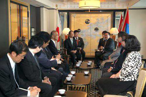Монгол улсын ерөнхийлөгч Ц.Элбэгдоржид Япон Монголын найрамдалын бүлгийн дарга С.Эда бараалхлаа 