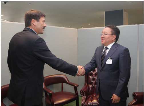 Монгол Улсын Ерөнхийлөгч Унгар, Эстонийн Ерөнхийлөгч нартай уулзлаа