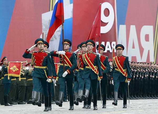 Ялалтын баяраар Москвад 20 улсын тэргүүн ирнэ