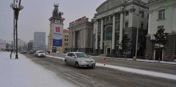 Замын хөдөлгөөнд анхаарал болгоомжтой оролцохыг сэрэмжлүүлж байна