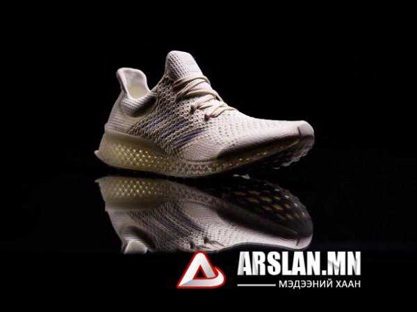 Adidas 3D гутал танилцууллаа